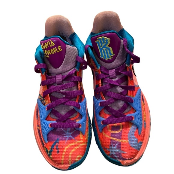 Nike Kyrie low 4 Ep 1 world 1 people sneakers lace up multicolor women 7 - Picture 2 of 8